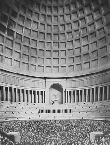Volkshalle Volkshalle 227x300 Sunt pe hartie, nu si puse in practica