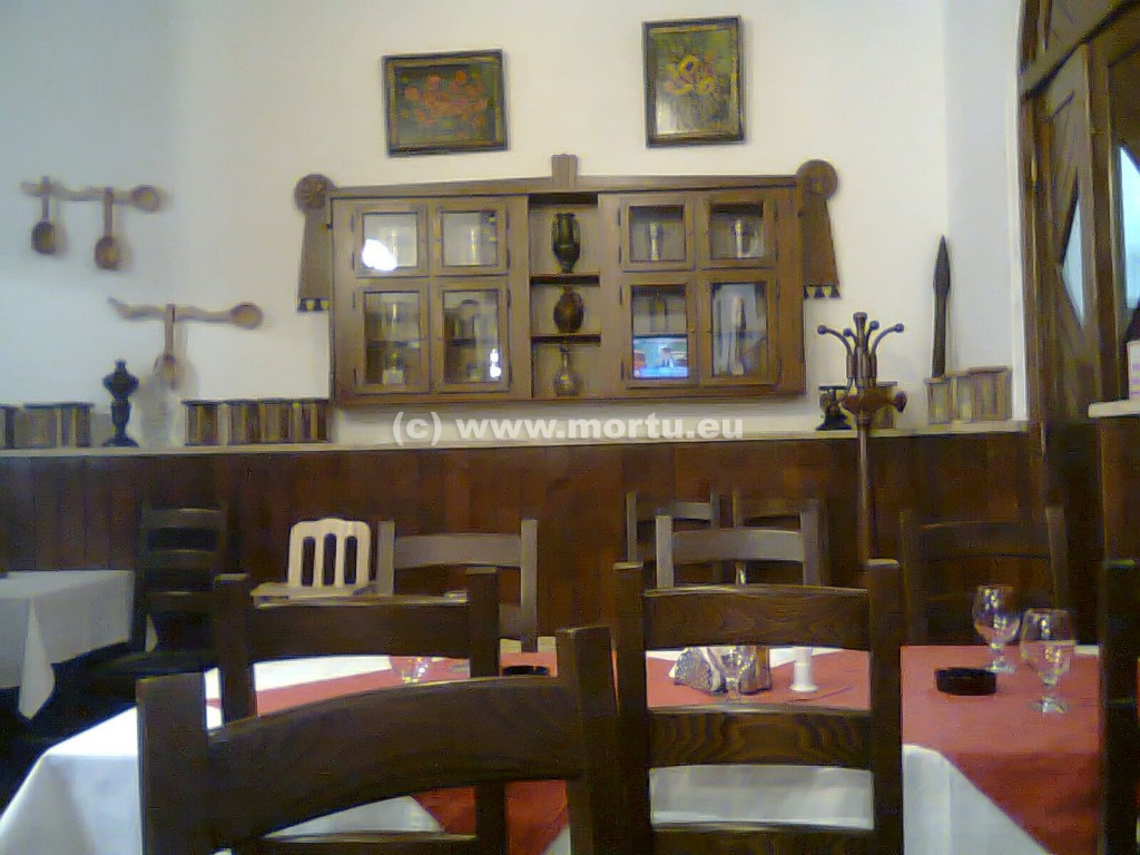 Bihoreana inauntru 1024x768 restaurantul Bihoreana ~ Oradea